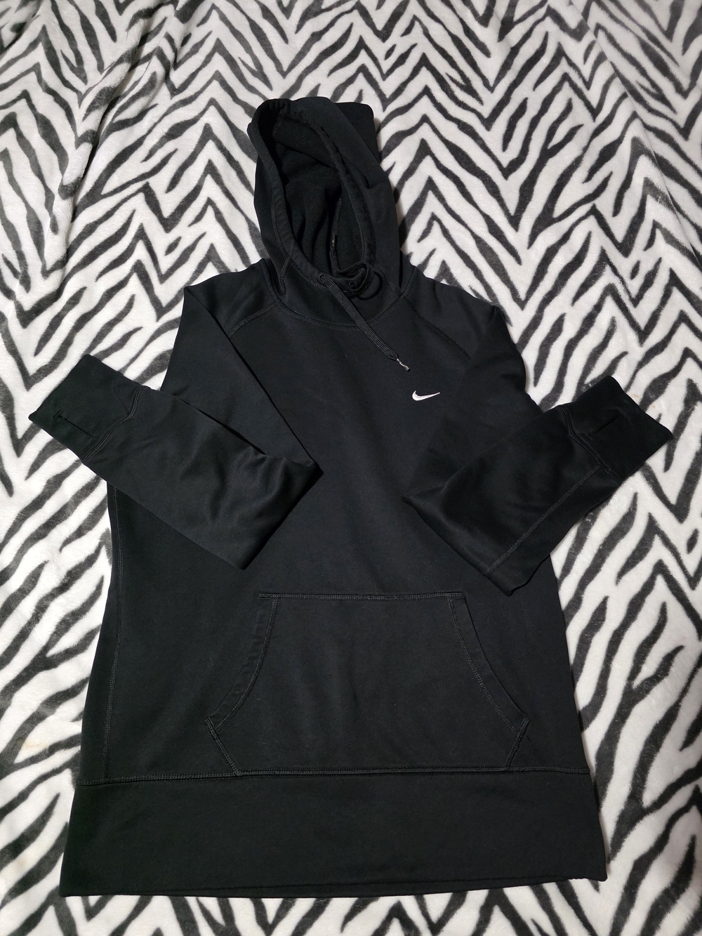 Nike Black Women's Pullover Hoodie Sweater